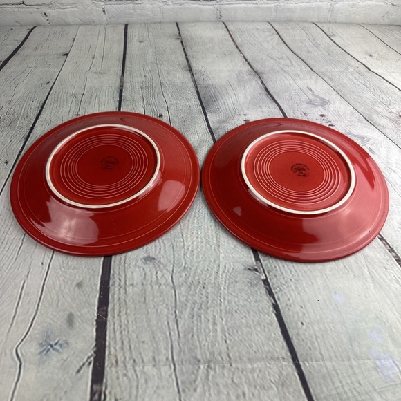 Fiesta Fiestaware Scarlet Red‎ Dinner Plates 10.5 inch Lead Free USA Set of 2 - Picture 2 of 4